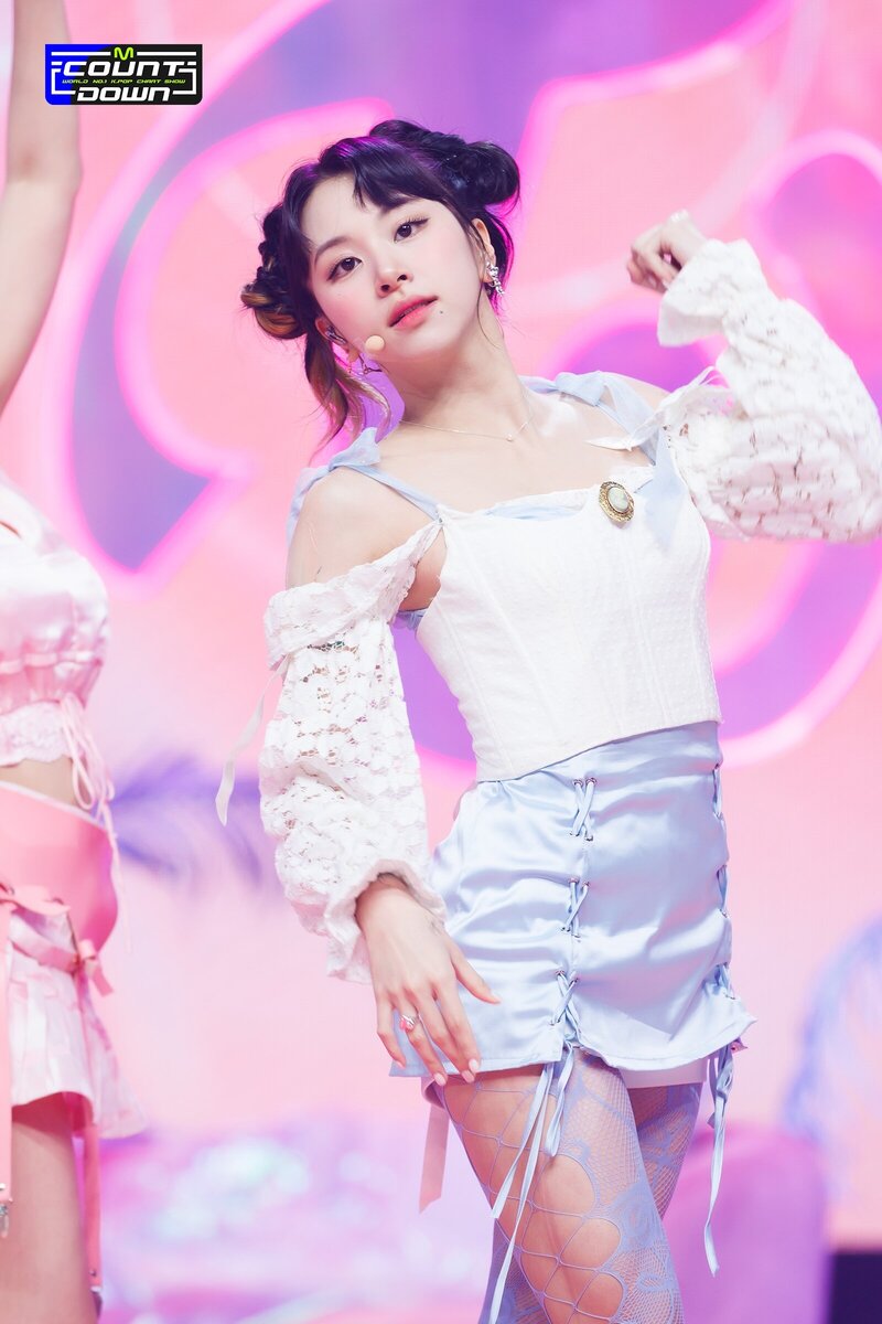 220901 TWICE Chaeyoung 'Talk that Talk' at M Countdown documents 5