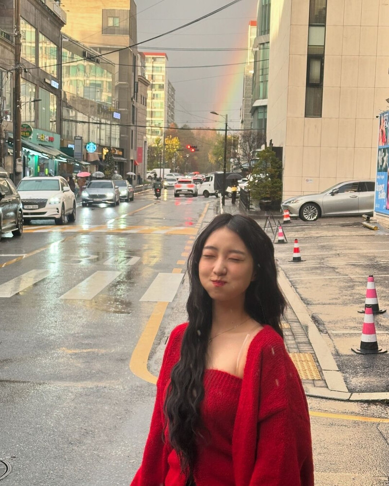 241126 - mu_gung Instagram Update with YeoJin documents 12