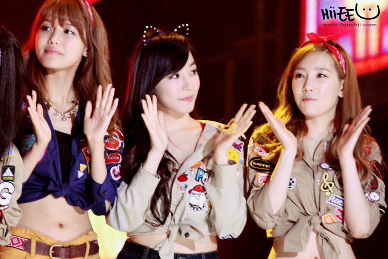 130628 Girls' Generation at Korea-China Friendship Concert documents 5