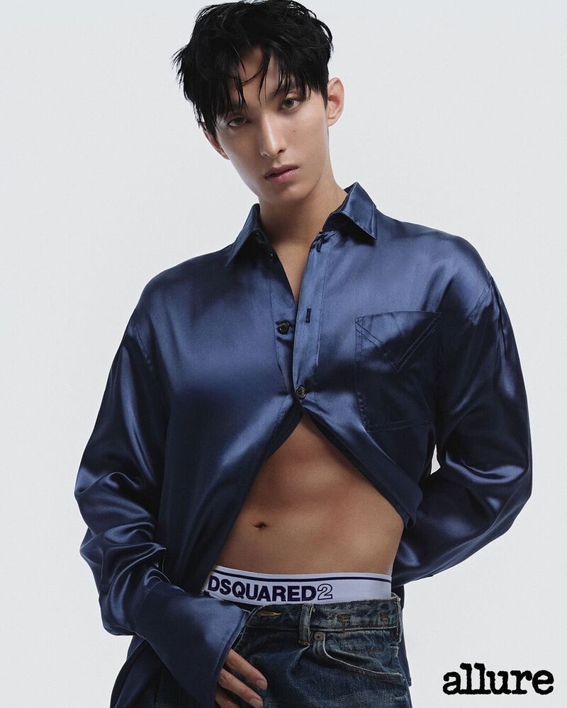 SEVENTEEN DK for ALLURE KOREA X DSQUARED2 documents 4