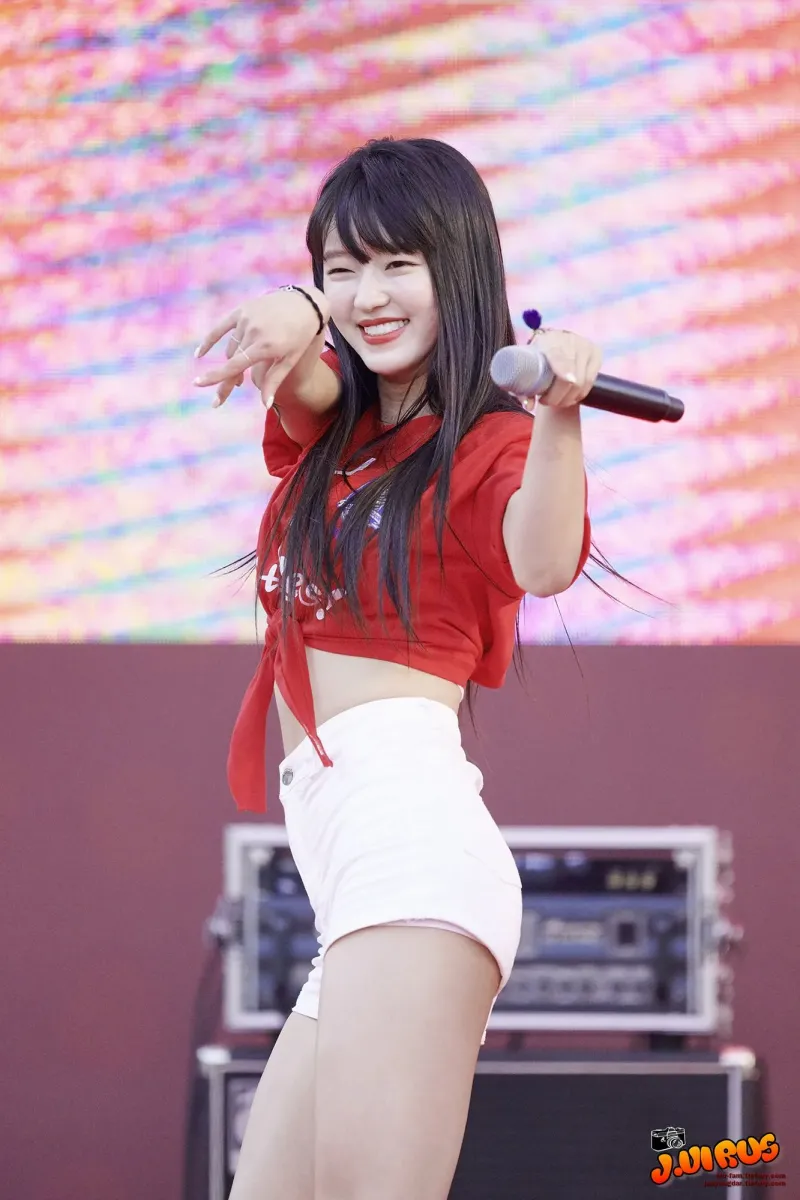 YooA287.jpg