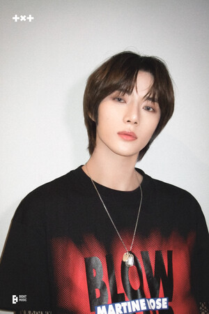 240813 TXT Weverse Update with Beomgyu - 2024 Weverse Con Festival Photo Sketch