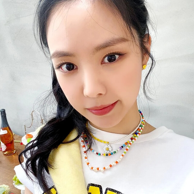 210419 Apink Twitter Update - Naeun documents 5