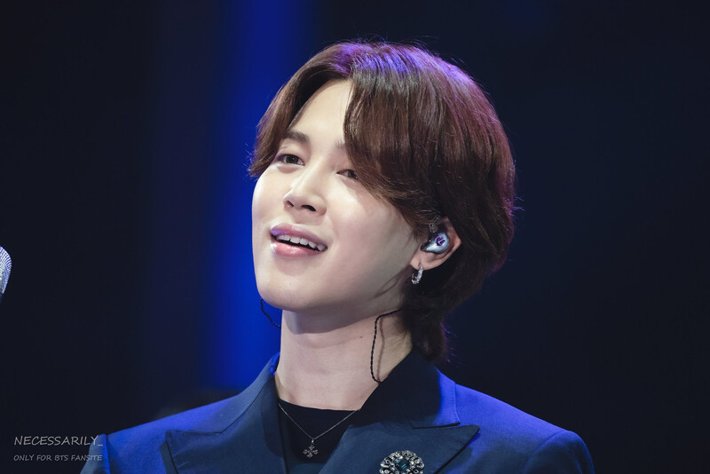 221008 BTS Jimin at The Fact Music Awards 2022 documents 13