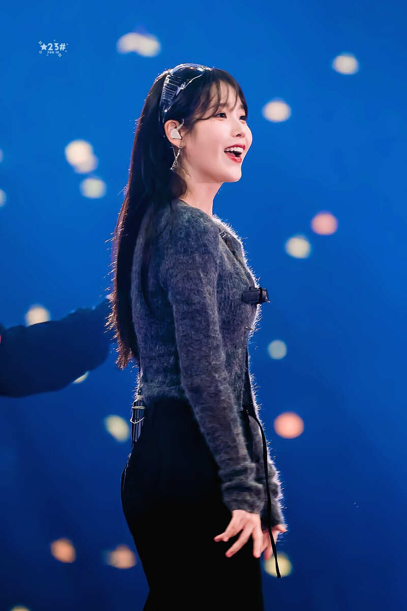 230924 IU - Fan Concert ‘I＋UN1VER5E’ in Seoul Day 2 documents 20