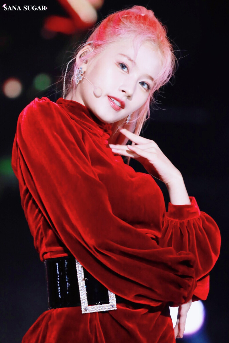 191006 TWICE Sana - SBS Super Concert documents 16