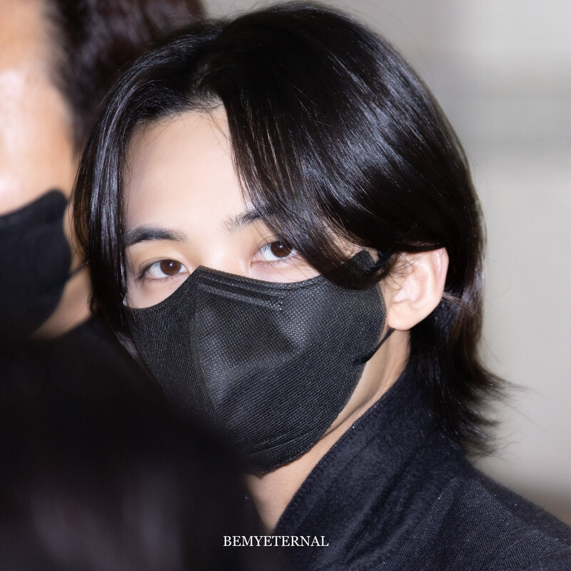 230116 SEVENTEEN Jeonghan - ICN documents 6