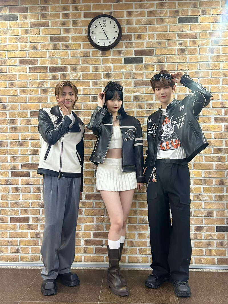 240524 - KBS Music Bank Twitter Update with EUNCHAE, Zhang Hao n Jo documents 2