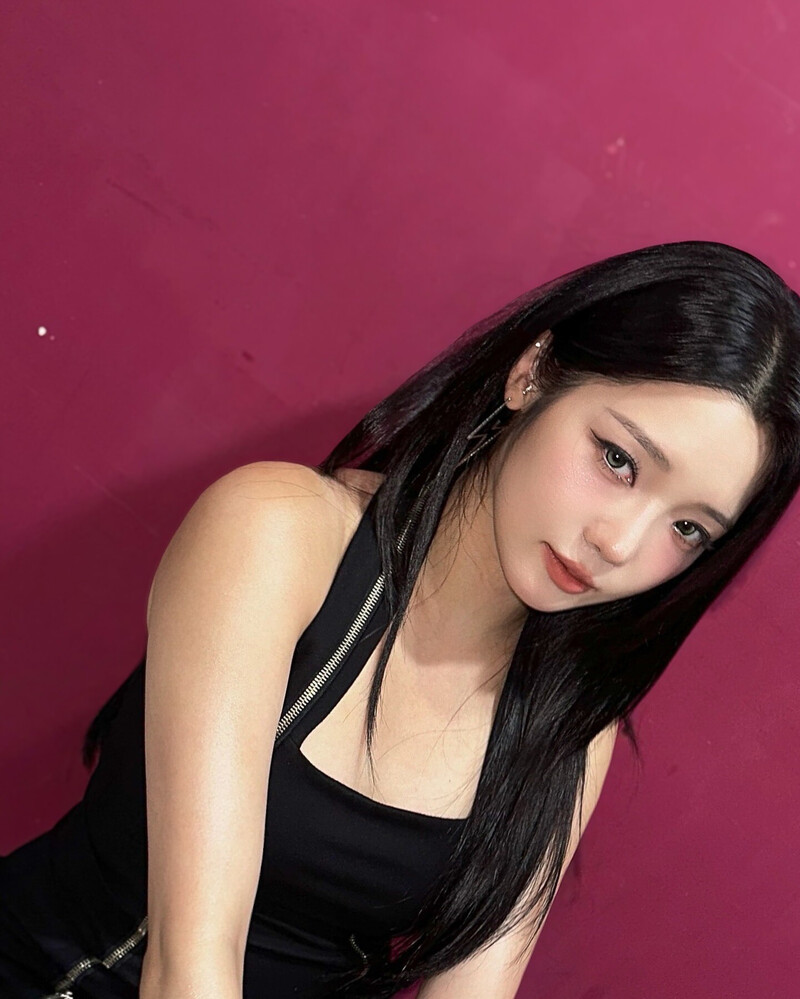 240824 fromis_9 Jisun Instagram Update documents 4