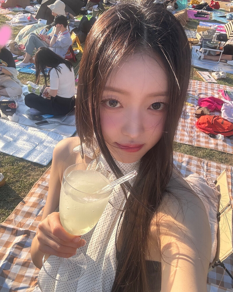 240604 OHMYGIRL YooA Instagram Update documents 3