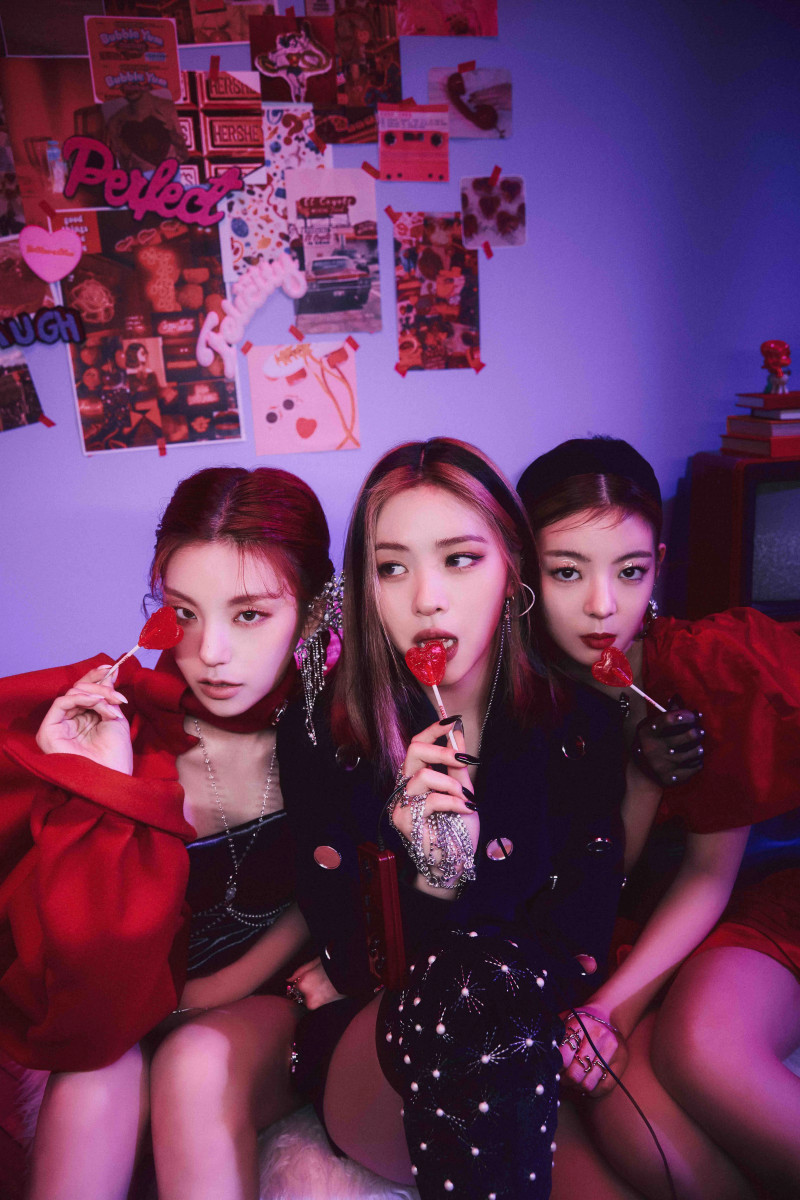 ITZY 'GUESS WHO' Concept Teasers documents 3