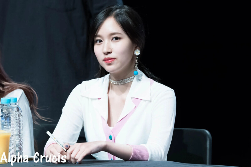 Mina694.jpg