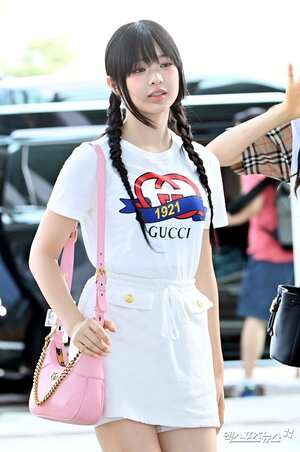 230731 NewJeans Hanni at the Incheon International Airport