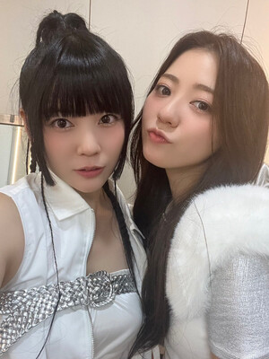 240203 - eite Instagram Update: YUISA & REO