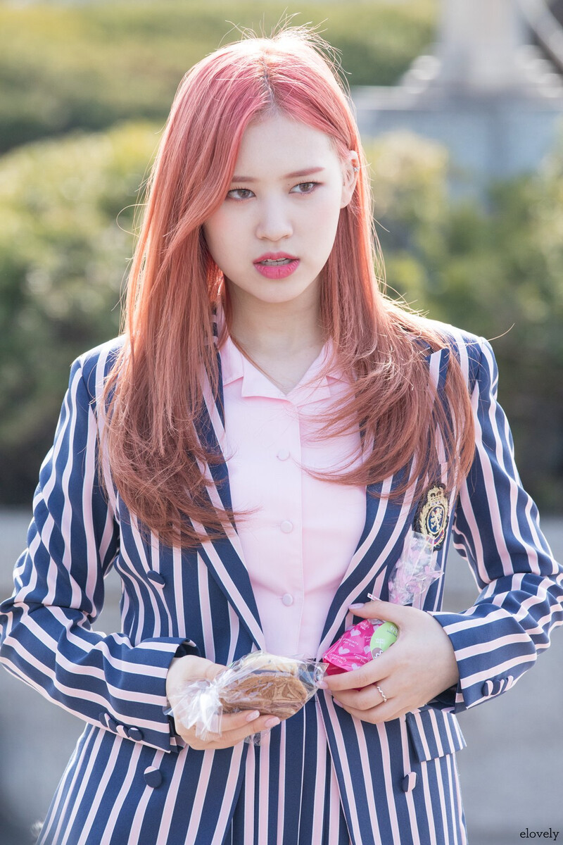 180323 Weki Meki Elly at Music Bank mini fanmeeting documents 1