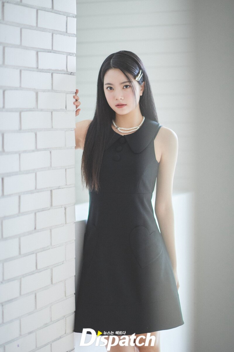 220604 LE SSERAFIM Eunchae 'FEARLESS' Promotion Photoshoot by Dispatch documents 3