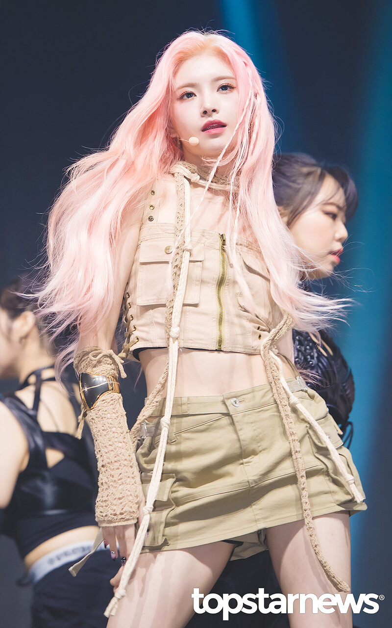 230818 EVERGLOW Yiren - 'ALL MY GIRLS' Showcase documents 6