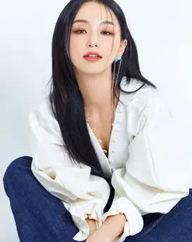 Shin Youme Singer Again 2 Top 6 Official Profile Photos