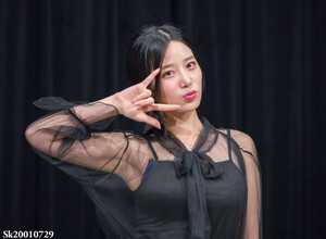 190419 Berry Good Johyun