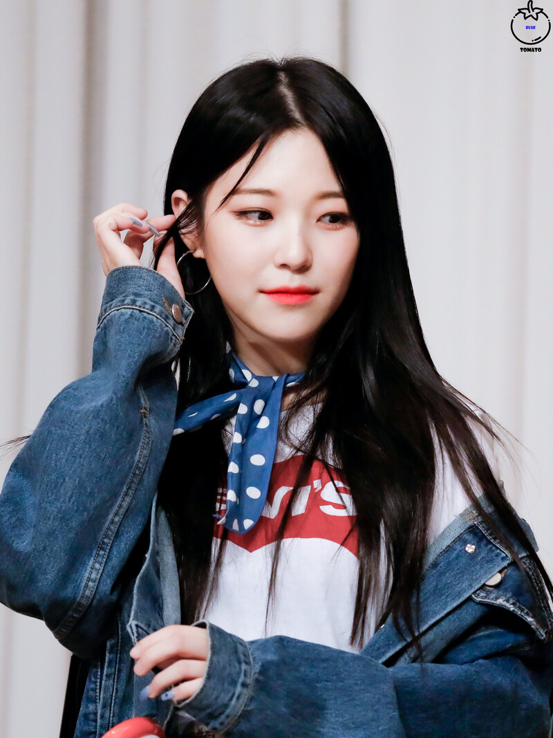 220724 fromis_9 Jiheon documents 10