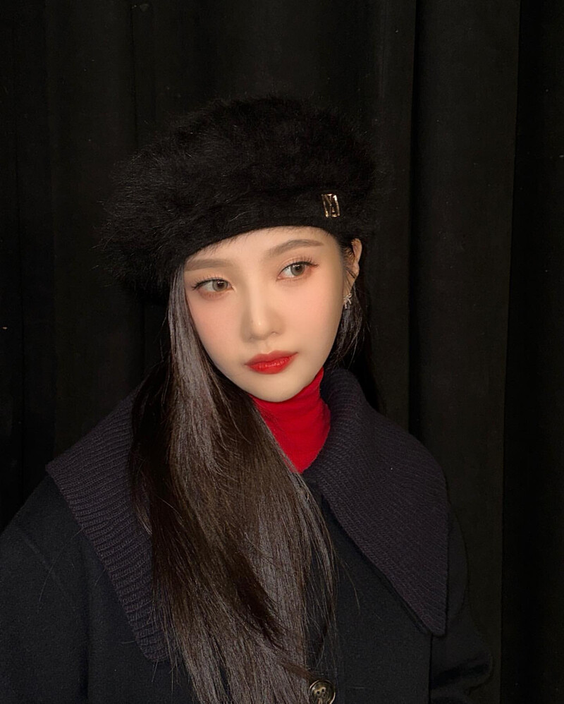 231230 Red Velvet Joy Instagram Update documents 2