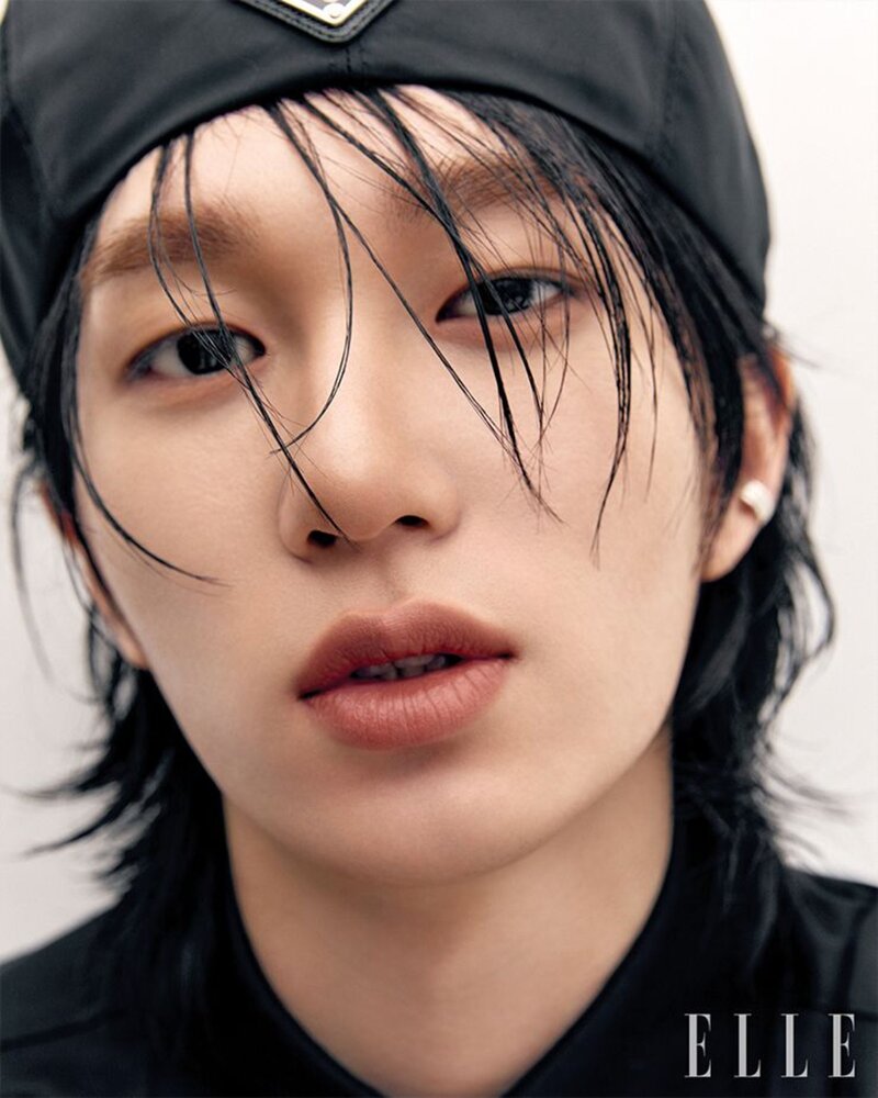THEO and JIWOONG for ELLE Korea April 2024 Issue documents 3