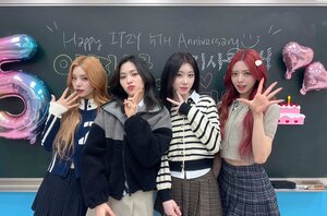 240212 - ITZY SNS Update - ITZY 5th Anniversary