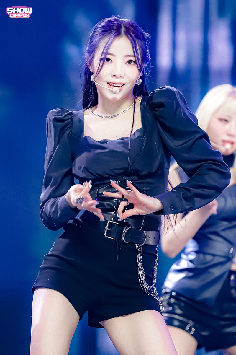 210324 PURPLE KISS - 'Ponzona' at Show Champion documents 13