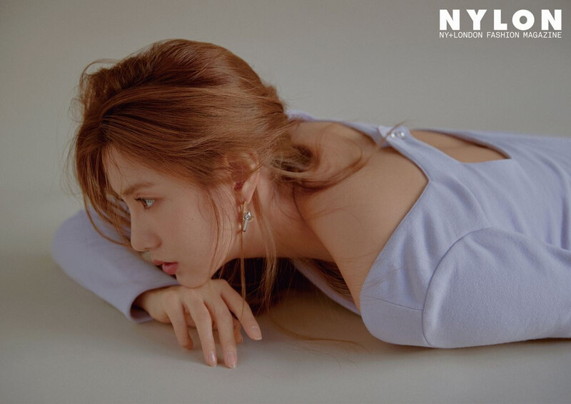 Apink's HAYOUNG for NYLON Magazine December 2018 Issue documents 2