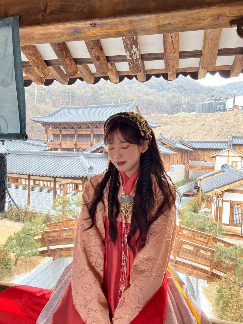 220717 OH MY GIRL Arin SNS Update documents 1