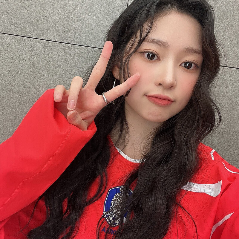 221126 Kim Minju SNS Update documents 4