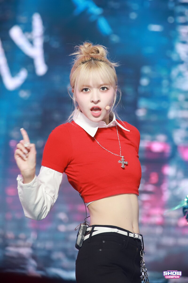 240131 NMIXX Lily - 'DASH' at Show Champion documents 6