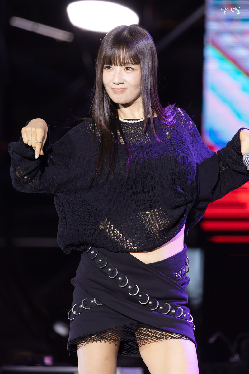 240929 Apink BOMI - at '2024 Yeongdong Daero K-POP Concert' documents 4