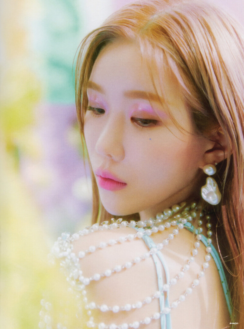 WJSN Special Single Album 'Sequence' [SCANS] documents 1