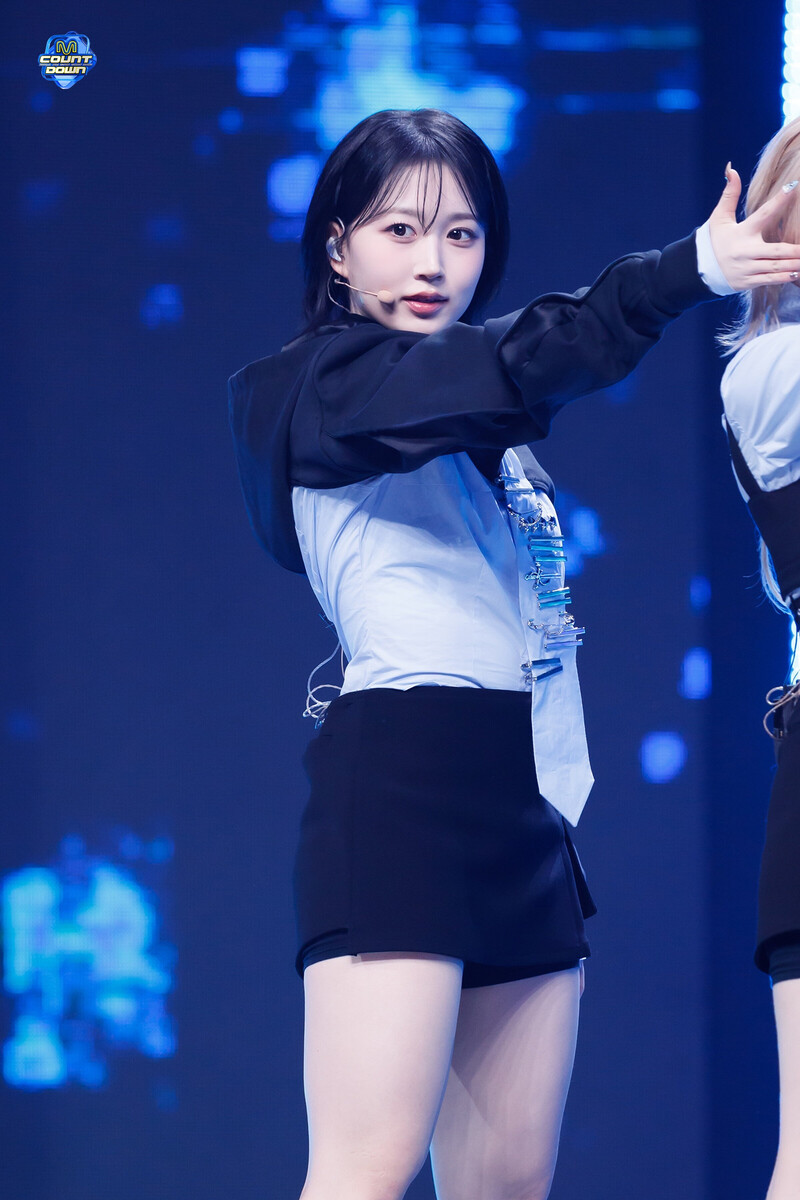 240118 NMIXX Haewon - Soñar (Breaker) at M COUNTDOWN documents 5