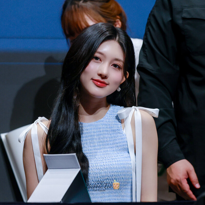 240602 IVE Gaeul - Apple Music Fansign Event documents 14