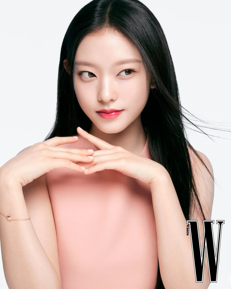 NewJeans Haerin x Dior Le Balm for W Korea May 2024 documents 3