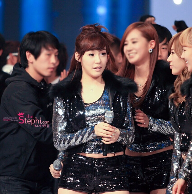 101230 Girls' Generation Tiffany at KBS Gayo Daechukje documents 6