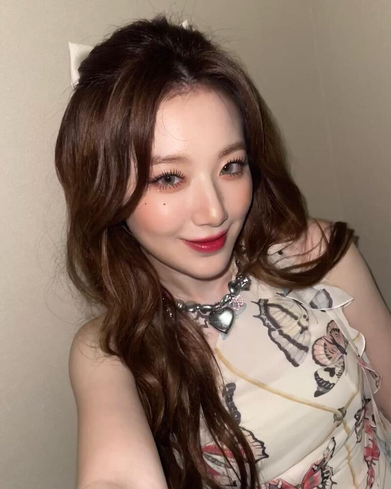 230621 - (G)I-DLE Shuhua Instagram Update documents 2