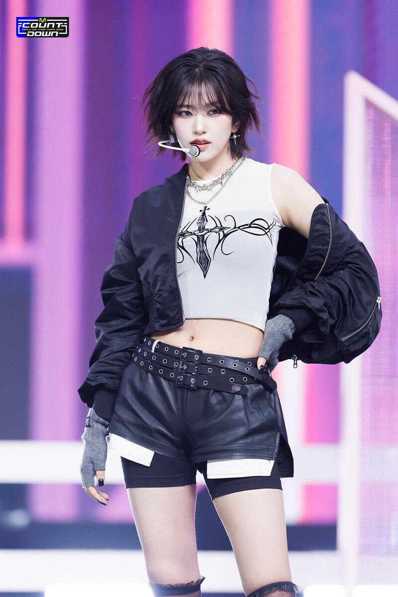 231019 IVE Yujin - 'Baddie' at M COUNTDOWN documents 8