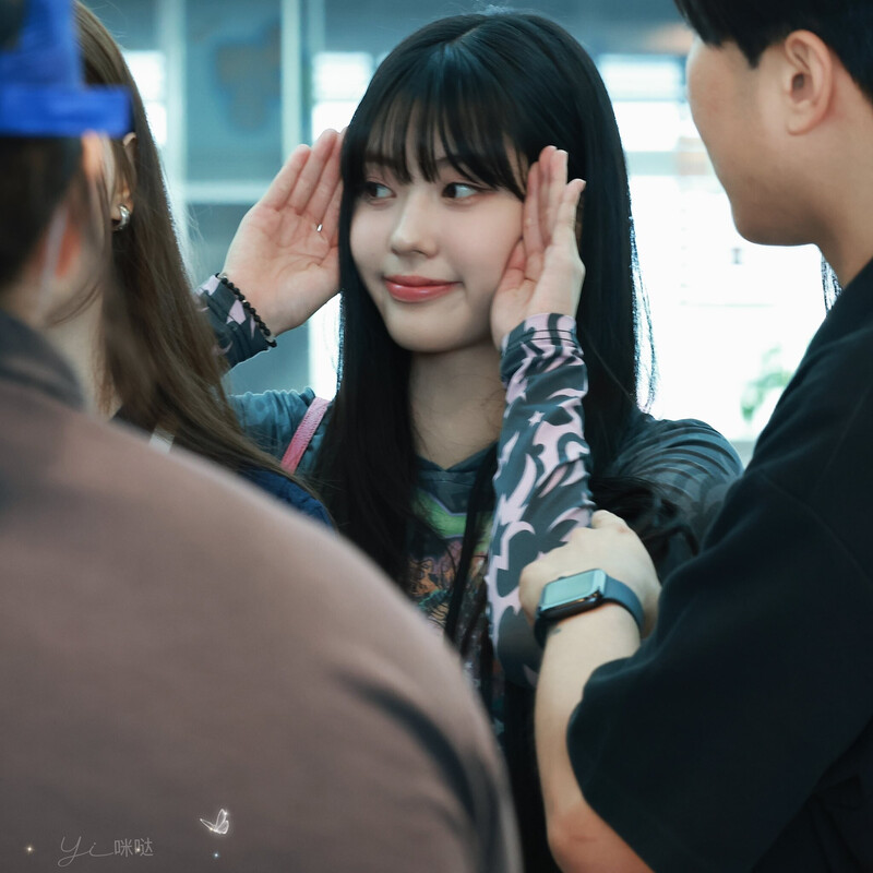 240925 izna Koko at Incheon International Airport documents 2