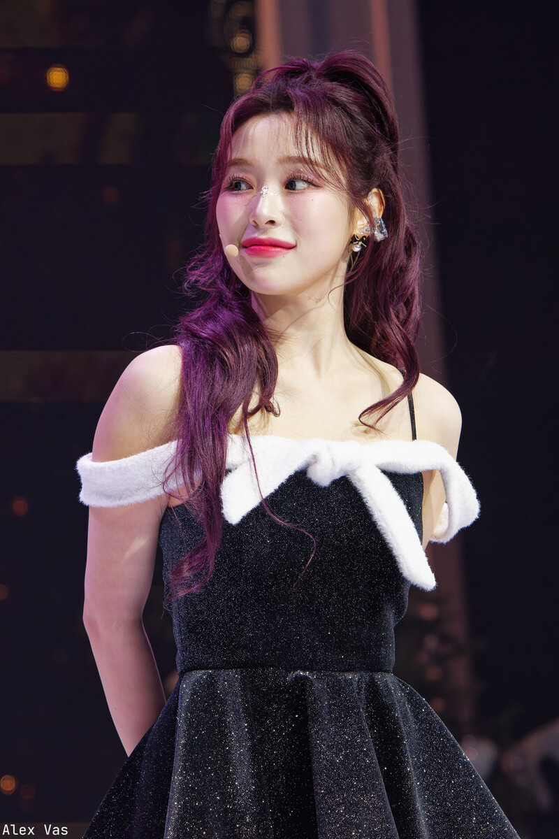 241224 Dreamcatcher Gahyun - '7 Doors of Christmas: A Lucky Encore' in Seoul Day 1 documents 14