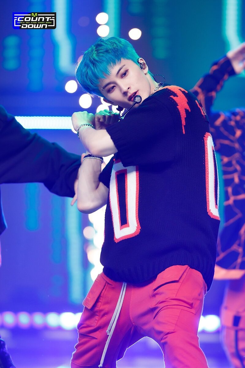 April 7, 2022 MARK- 'GLITCH MODE' at M COUNTDOWN documents 4