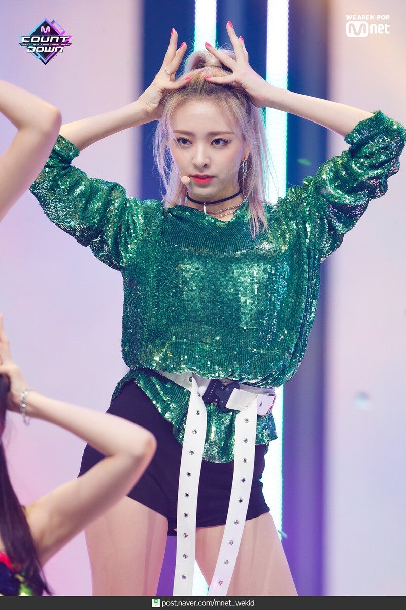 190822 ITZY - 'ICY' at M COUNTDOWN documents 19