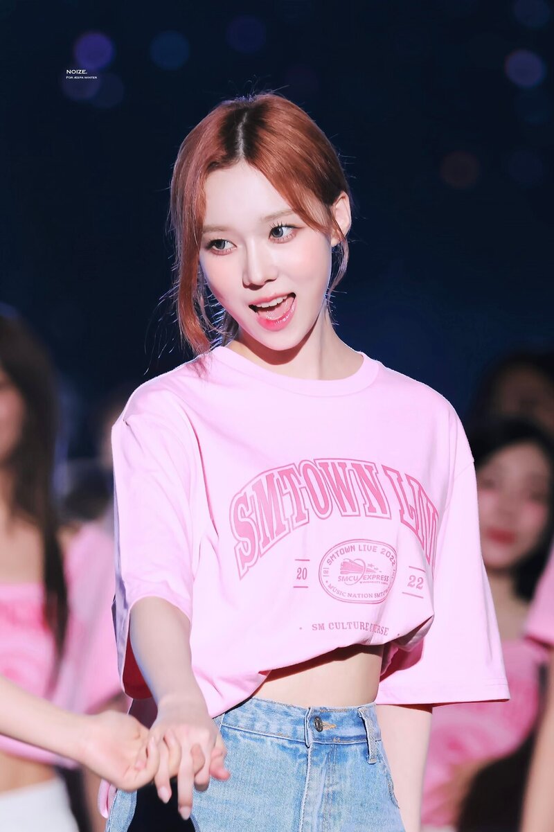 220820 aespa Winter at SMTOWN LIVE 2022 in Suwon documents 7