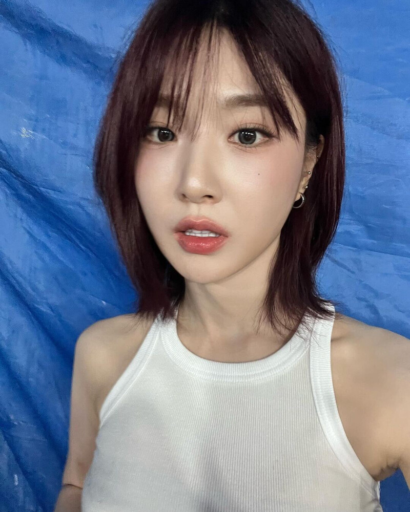 Yuna Instagram Update documents 7