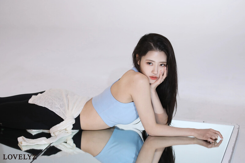 210429 Woollim Naver Post - Lovelyz Mijoo Men's Health Photoshoot Behind documents 1