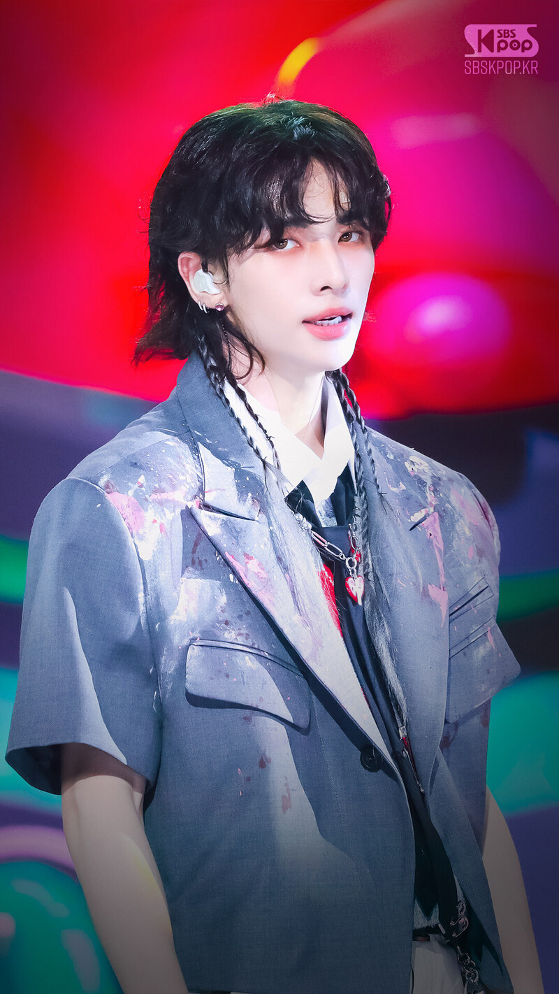 240811 StrayKids Hyunjin - 'JJAM' + 'Chk Chk Boom' at Inkigayo documents 5