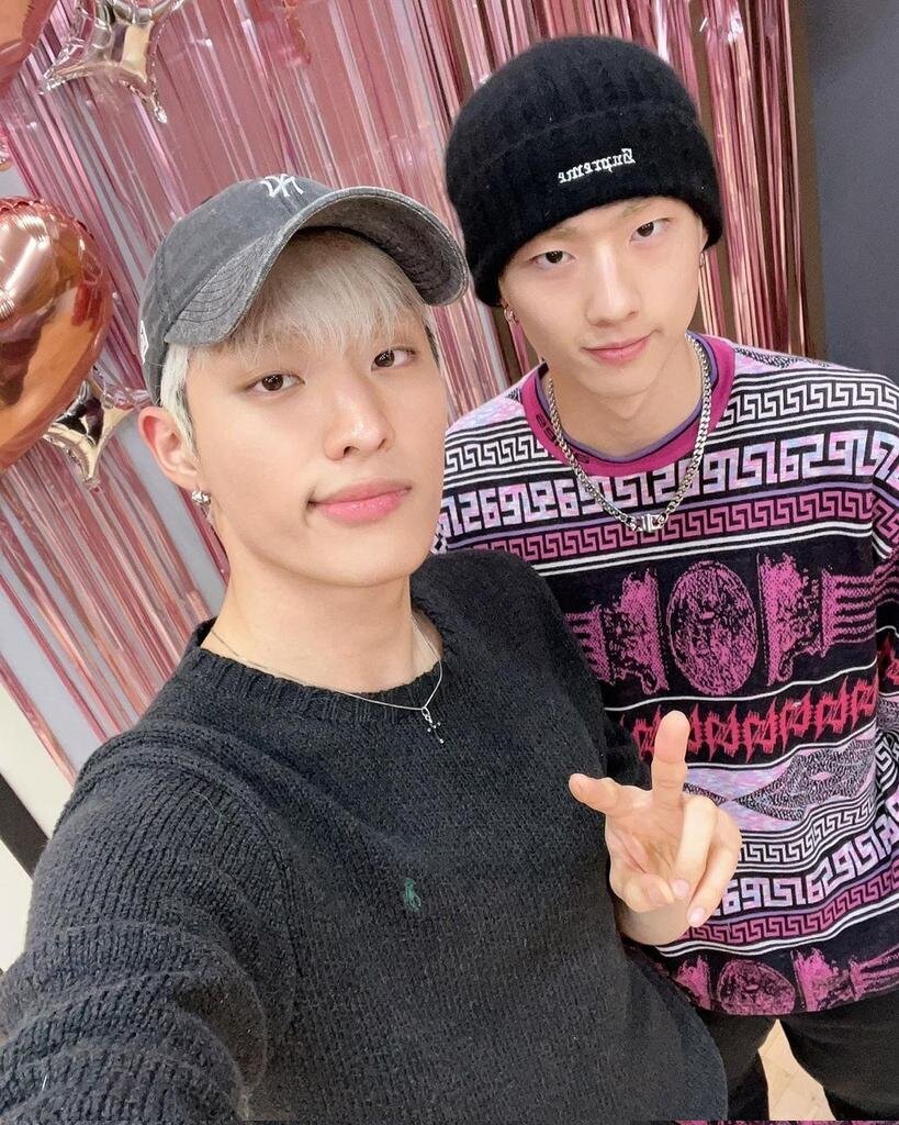 230522 EBS FM Korean Instagram Update - Keeho and Jiung | kpopping