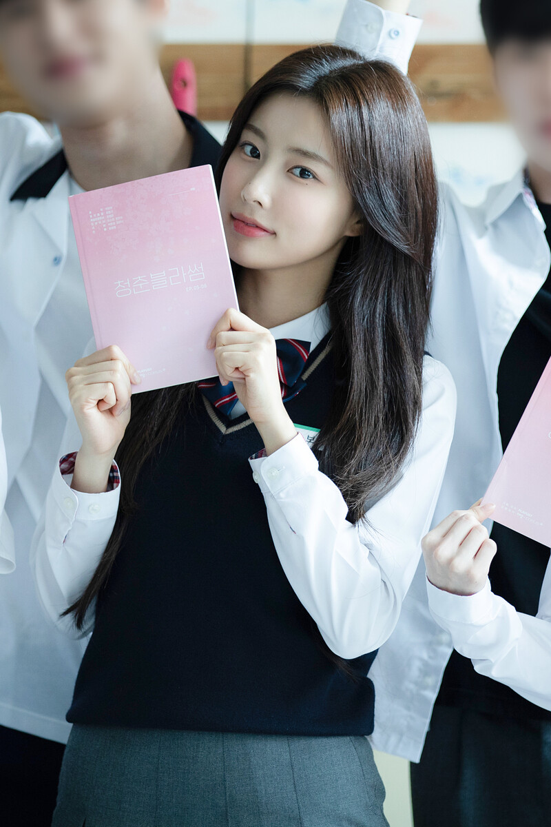 220924 8D Naver Post - Kang Hyewon -  Seasons of Blossom documents 13